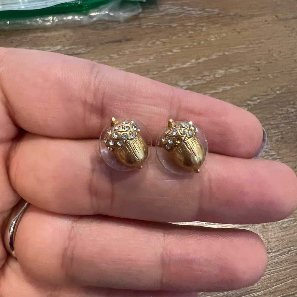 Kate Spade Acorn Stud Earrings